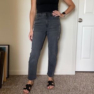 American Eagle High Rise Black Mom Jeans NWT